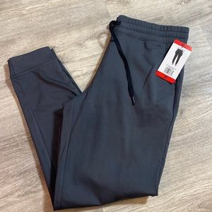 Women’s joggers
